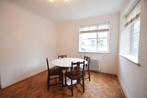 2 bedroom apartment to rent, Cambridge Park, East Twickenham