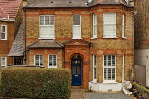 3 bedroom flat for sale, Coldershaw Road, Northfields, Ealing, W13