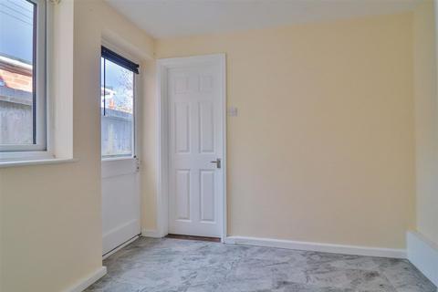 3 New Cut, Hadleigh, Ipswich, IP7 5DA