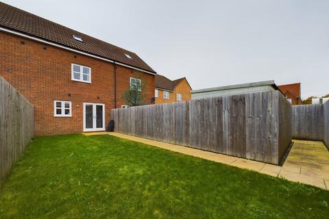 3 bedroom terraced house for sale, Collinson Close, Driffield, YO25 5AS