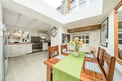 3 bedroom end of terrace house for sale, Nelson Street, Buckinghamshire MK18