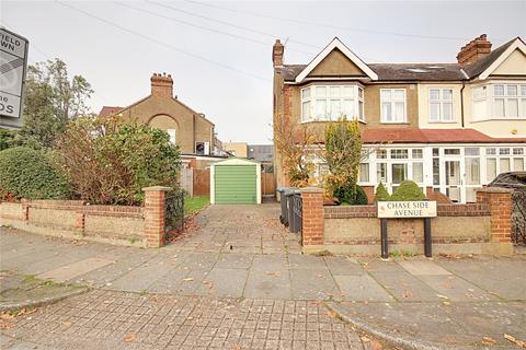 3 bedroom end of terrace house for sale, Chase Side Avenue, Enfield, EN2