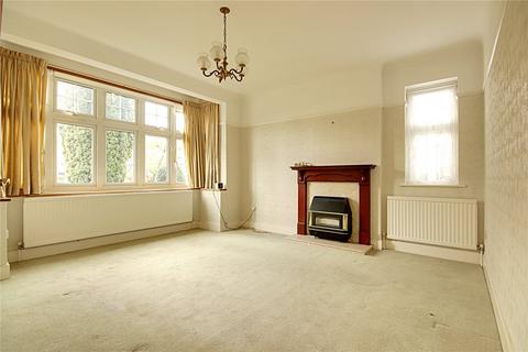 3 bedroom end of terrace house for sale, Chase Side Avenue, Enfield, EN2