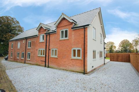 4 bedroom semi-detached house for sale, , Willow Green Lane, Little Leigh , Cheshire, CW8