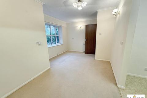 1 bedroom flat for sale, Clay Lane, Uffculme, Cullompton