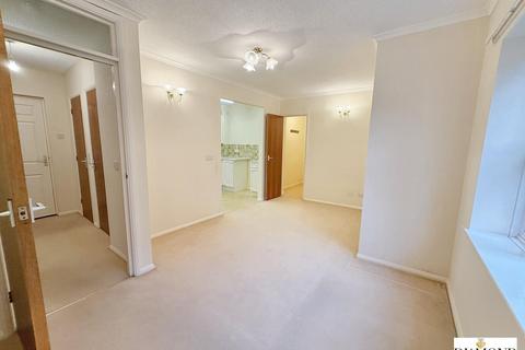 1 bedroom flat for sale, Clay Lane, Uffculme, Cullompton