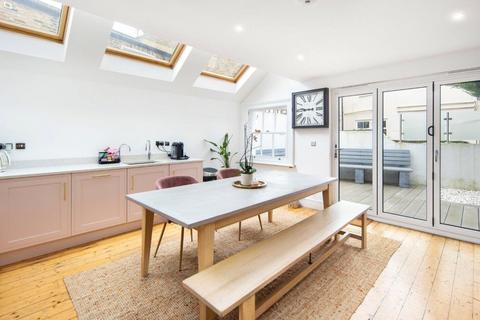 3 bedroom terraced house for sale, Ropery Street, Bow, London, E3