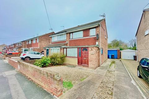 3 bedroom semi-detached house for sale, Hathersage Road, Hull HU8