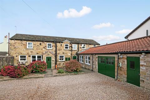 3 bedroom detached house for sale, Shaw Fold, Sandal, Wakefield, WF2