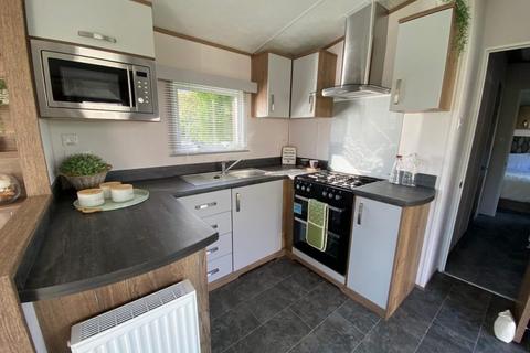 2 bedroom static caravan for sale, Wood Park