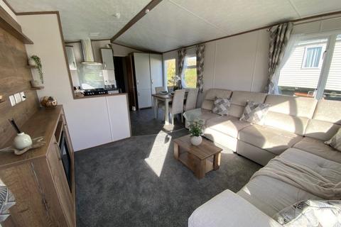 2 bedroom static caravan for sale, Wood Park Leisure Park