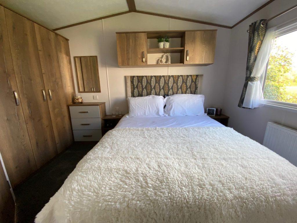 Carnaby Oakdale 37ft X 12ft 2 Bed 2023 (5).jpg