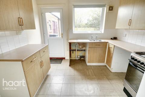 2 bedroom semi-detached house for sale, Barkston Gardens, Lincoln