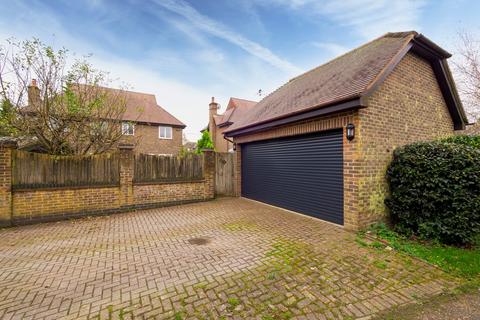 4 bedroom detached house for sale, Richdore Road, Waltham, Canterbury, CT4