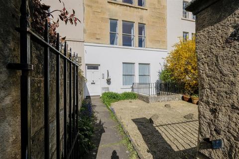 1 bedroom apartment to rent, Lambridge Place, Bath BA1