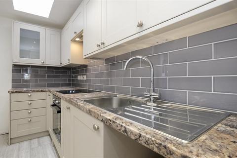 1 bedroom apartment to rent, Lambridge Place, Bath BA1