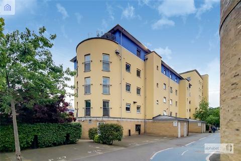 2 bedroom flat to rent, Rogers Court, 5 Premiere Place, London, E14