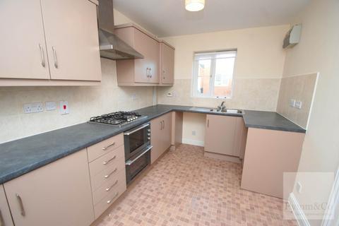 3 bedroom semi-detached house to rent, Nightingale Drive, Norwich NR4