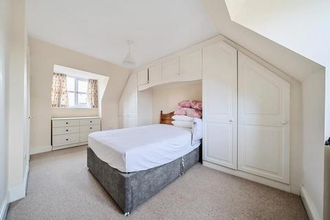 3 bedroom link detached house for sale, Lechlade,  Oxfordshire,  GL7