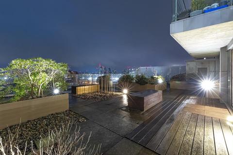 3 bedroom penthouse for sale, The Oxygen Apartments, Royal Victoria Dock, E16