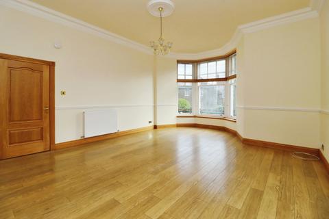 1 bedroom flat for sale, Osborne House, Kirkcaldy, KY1