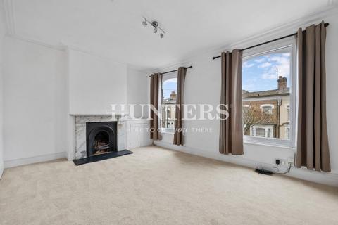 2 bedroom apartment to rent, Dumont Road, London, N16