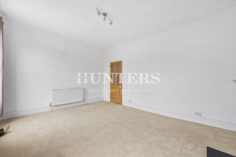 2 bedroom apartment to rent, Dumont Road, London, N16