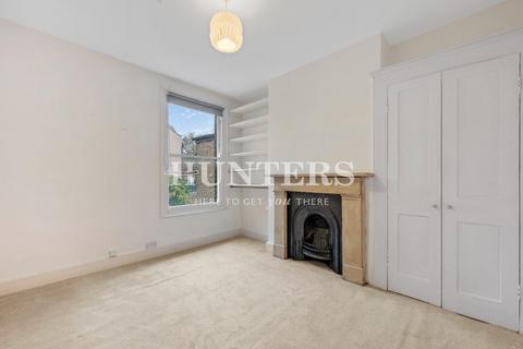 2 bedroom apartment to rent, Dumont Road, London, N16