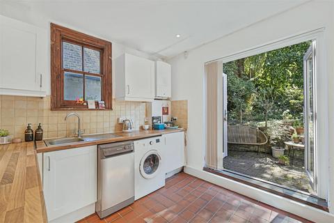 1 bedroom flat to rent, Woodland Rise, Muswell Hill, N10