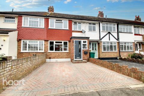 3 bedroom terraced house for sale, Gaston Way, Shepperton