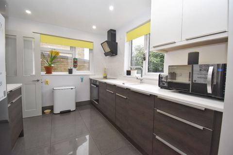 22 Allington Walk, Haverhill, CB9 9AT