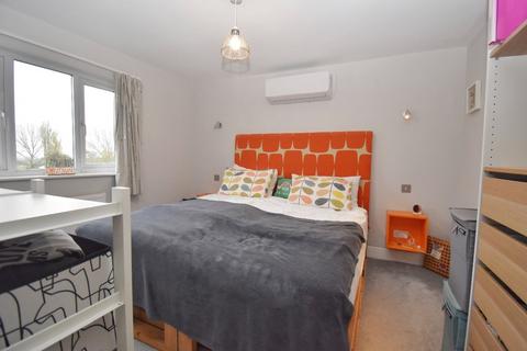 22 Allington Walk, Haverhill, CB9 9AT