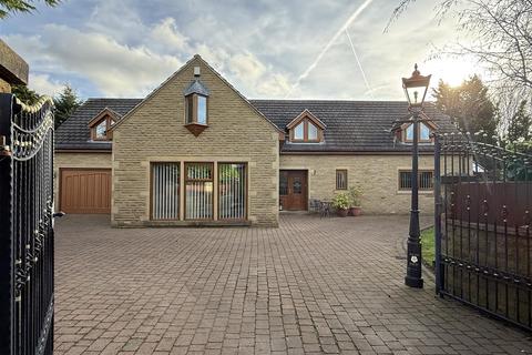 5 bedroom detached house for sale, Stocks Bank Road, Mirfield WF14