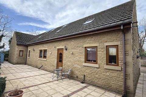 5 bedroom detached house for sale, Stocks Bank Road, Mirfield WF14