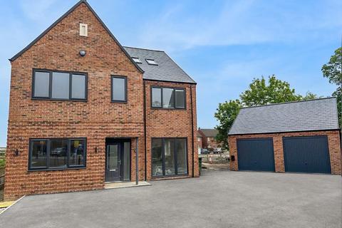 5 bedroom detached house for sale, Maple Drive, Church Fenton LS24