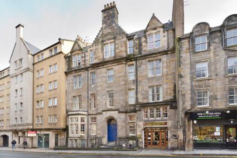 2 bedroom apartment to rent, West Port, Edinburgh EH1