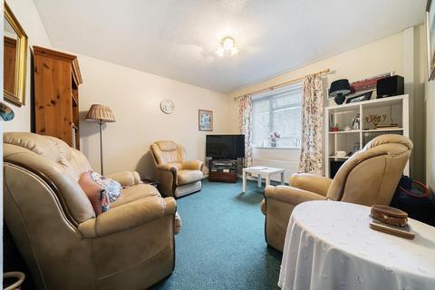 3 bedroom end of terrace house for sale, Newbury,  Berkshire,  RG14