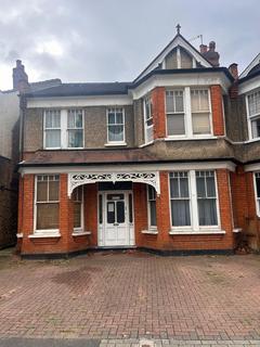 1 bedroom flat to rent, Redbourne Avenue, London N3