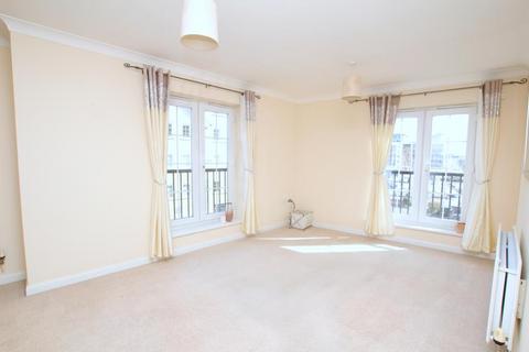 2 bedroom apartment to rent, Lower Burlington Road, Bristol BS20