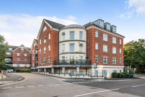 2 bedroom flat for sale, Dorchester Court, Camberley