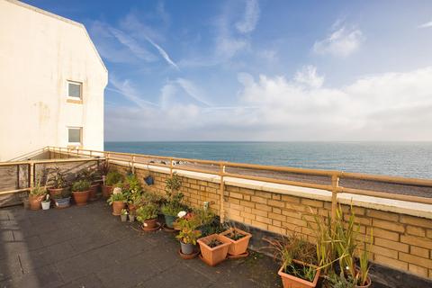 1 bedroom retirement property for sale, Sandgate High Street, Sandgate, CT20