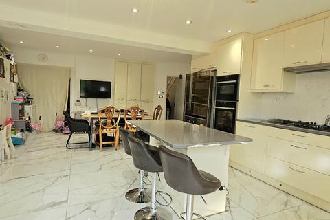 4 bedroom detached house for sale, Northwood Road,  Uxbridge, UB9