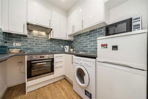 1 bedroom flat for sale, Newington Causeway, London SE1