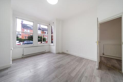 4 bedroom terraced house for sale, Craigerne Road, London