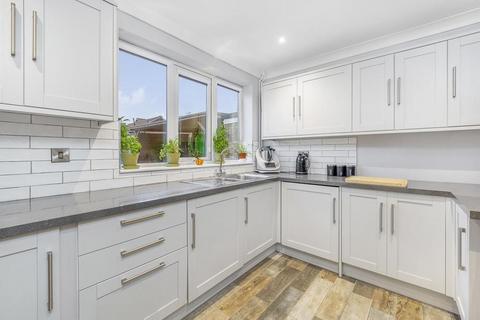 15 Bellfield Close, Spalding, PE11 1JG