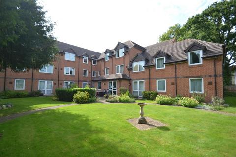 1 bedroom retirement property to rent, Rosemary Lane, Horley