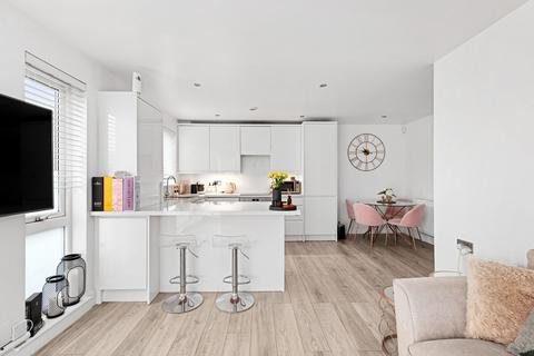 Flat 1, Fajr House, 126 Eltham Road, London, SE9 5LS