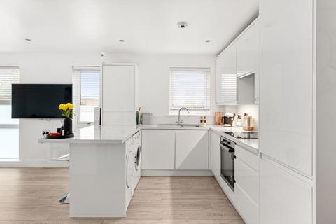 Flat 1, Fajr House, 126 Eltham Road, London, SE9 5LS