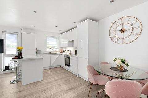 Flat 1, Fajr House, 126 Eltham Road, London, SE9 5LS