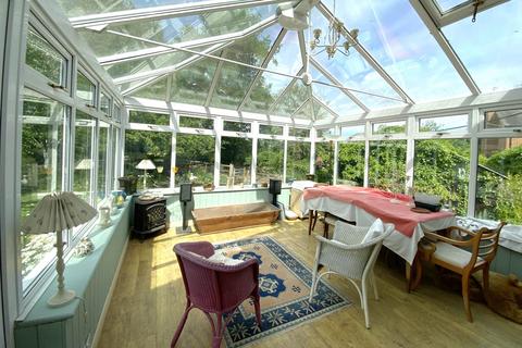 undefined, Easton Royal, Pewsey, SN9 5LS